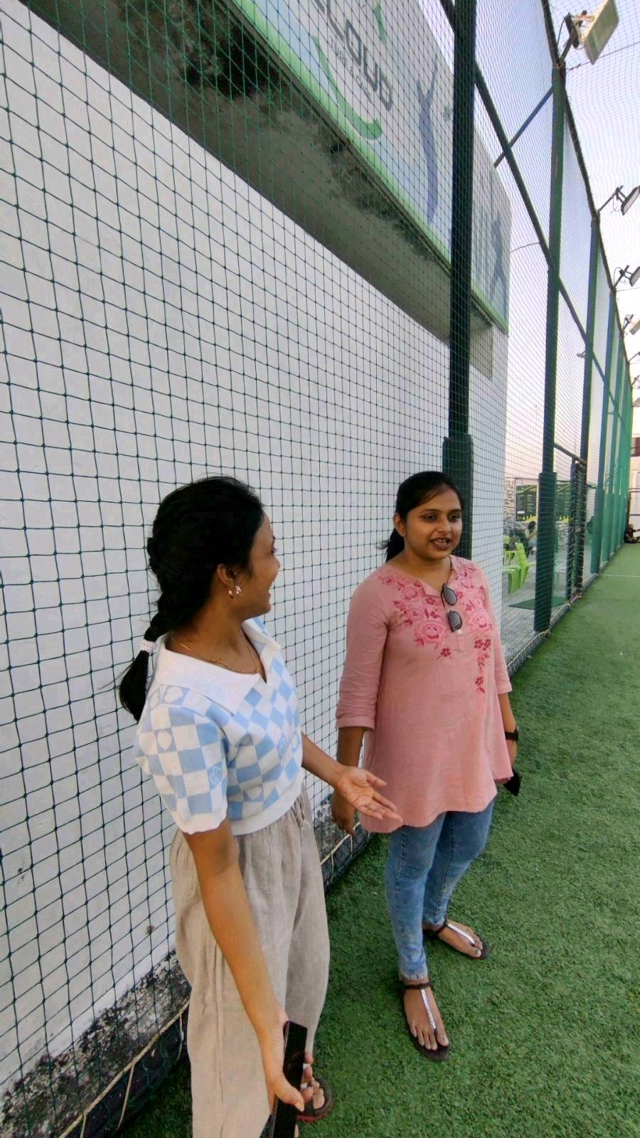 Awaara Girlies Basic Cricket - 3