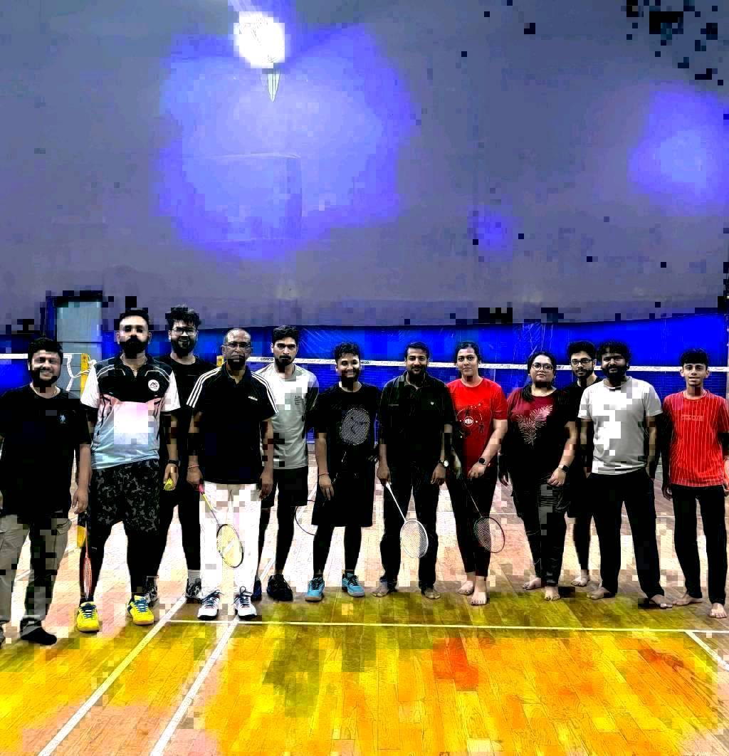 Awaara Badminton 
