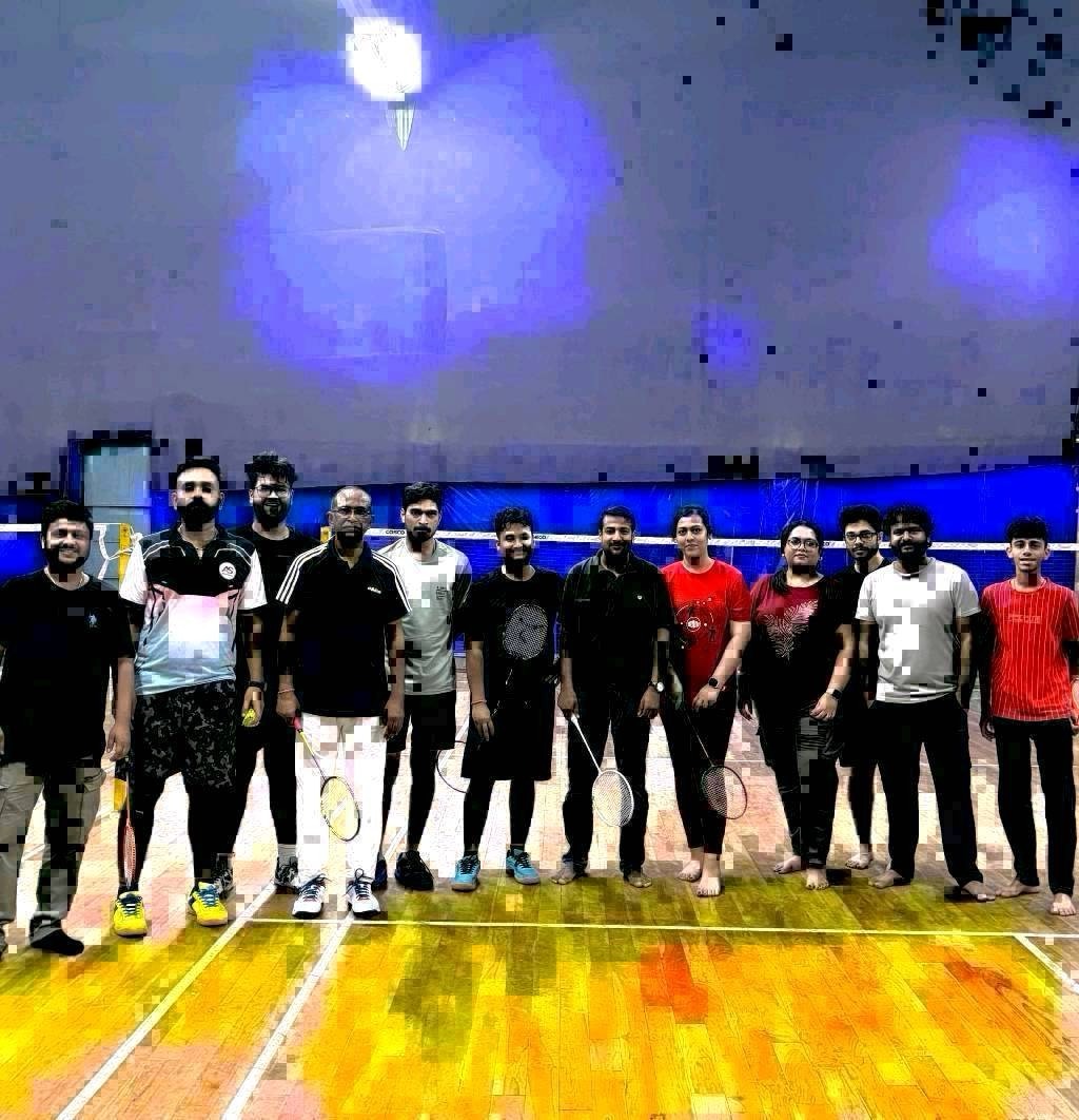Awaara Badminton 